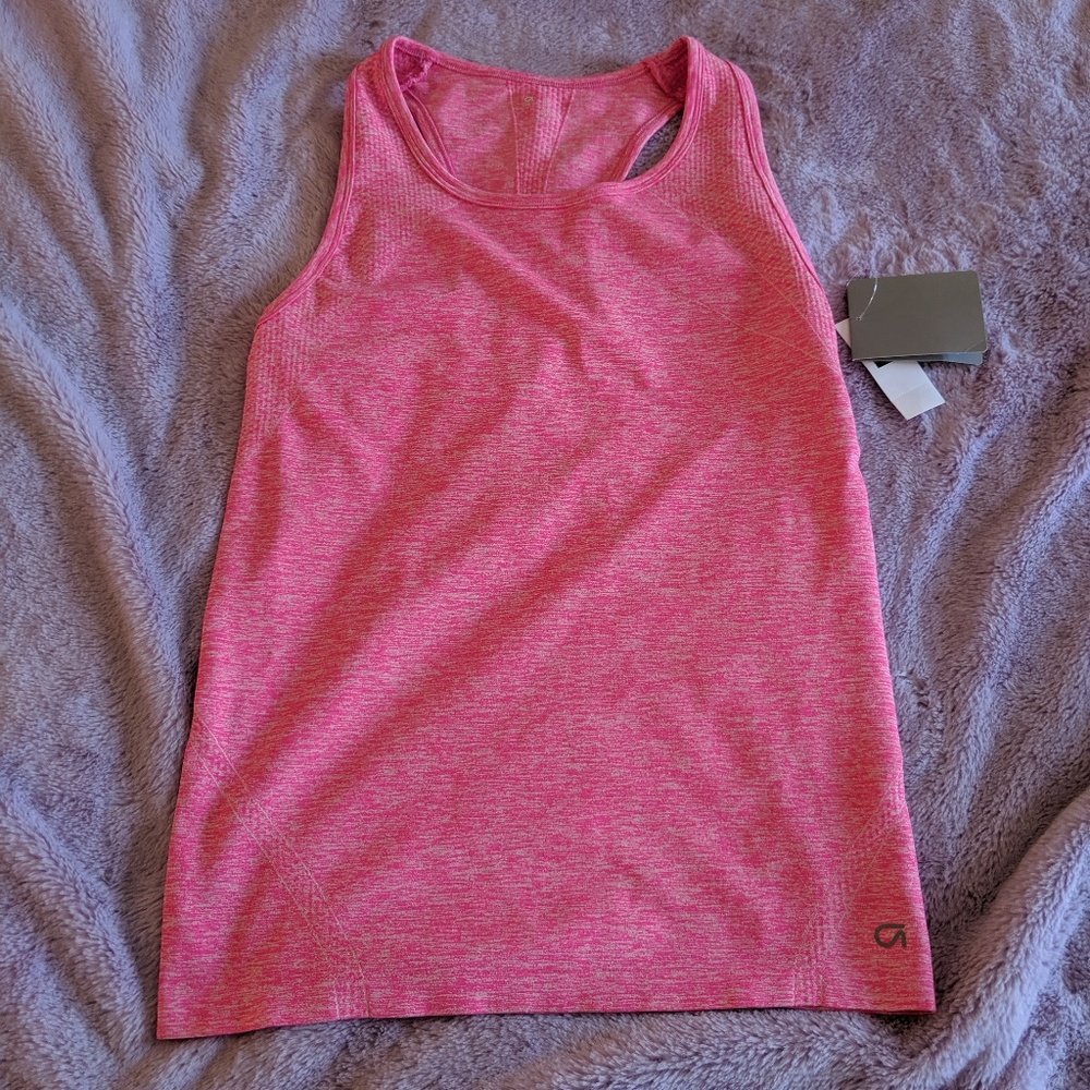 NWT Women's Gap Athletic Top, S